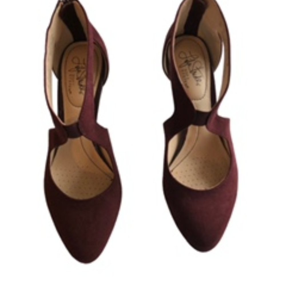 Life Stride Women’s Burgundy Maroon 2 inch Heel Zipper Back Size 7 M Giovanna